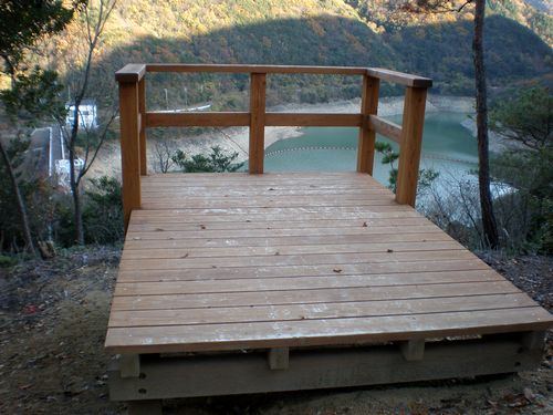 展望台から見る鮎屋ダム